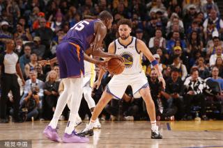 的战术进行 的战术进行